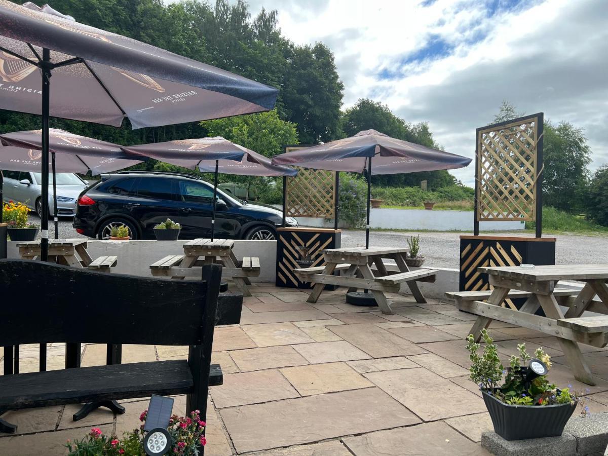 Chainbridge Usk Riverside Gastro Pub And Accommodation Trostrey Exterior foto